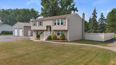 /international/us/2187-kenyon-road-ontario-ny-110101451727/?lang=en