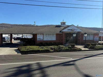 /international/us/205-grand-avenue-nw-fort-payne-al-110105091223/