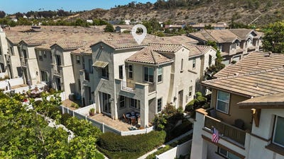 /international/us/3356-campo-azul-carlsbad-ca-110108207233/