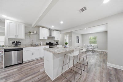 /international/us/8826-delilah-street-houston-tx-110108910108/