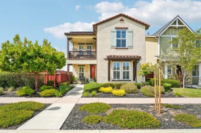 /international/us/13301-warren-ave-marina-ca-110108614212/