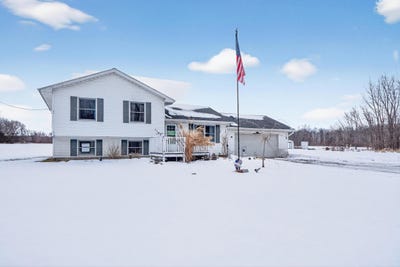 /international/us/1150-losey-road-rives-junction-mi-110105729724/