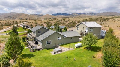 /international/us/84-river-road-townsend-mt-110101171146/?lang=zh-tw