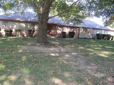 /international/us/3-wishbone-road-st-joseph-mo-110120745667/