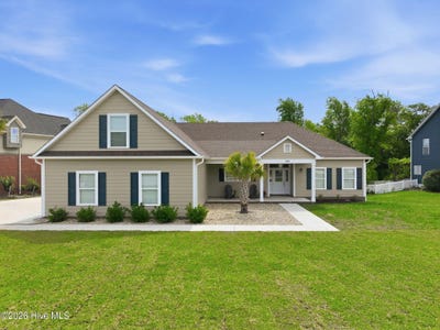 /international/us/109-fawn-creek-court-cedar-point-nc-110107936419/