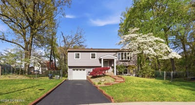 /international/us/22-prince-road-east-brunswick-nj-110107696818/