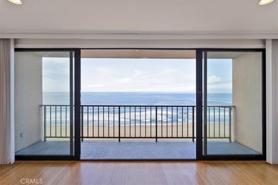 /international/us/721-esplanade-redondo-beach-ca-110108984201/