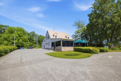 /international/us/2109-cleveland-hwy-dalton-ga-110108220388/
