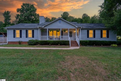 /international/us/213-pine-meadow-drive-travelers-rest-sc-110109374398/