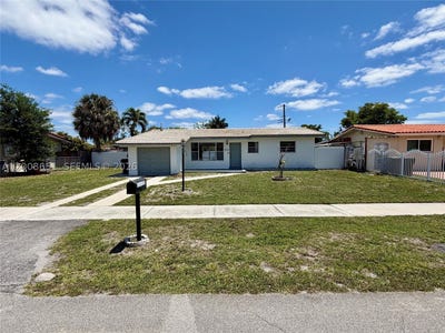 /international/us/5373-w-10th-ct-hialeah-fl-110107629312/?lang=id