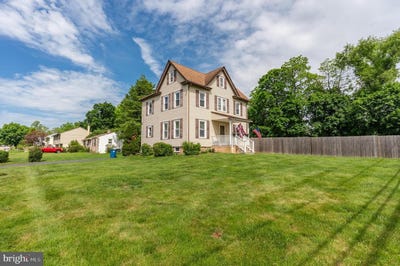 /international/us/411-n-spring-garden-st-ambler-pa-110108499799/