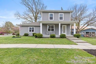 /international/us/40-e-maple-street-ne-cedar-springs-mi-110107785911/