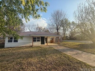 /international/us/2719-neill-street-newport-ar-110106693101/