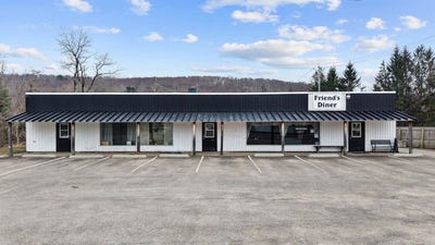 /international/us/2640-state-route-26-maine-ny-110108535115/