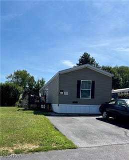 /international/us/2829-willow-glen-trail-mogadore-oh-110101161675/