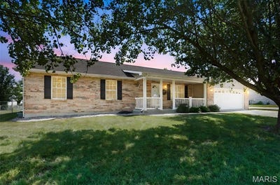 /international/us/1523-bishop-drive-troy-mo-110100728419/