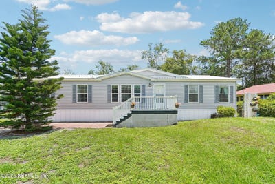 /international/us/104-islander-lane-satsuma-fl-110100426741/