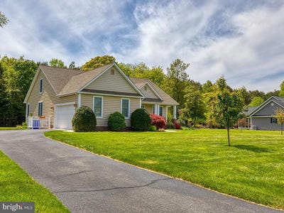 /international/us/16506-retreat-circle-milford-de-110107783192/