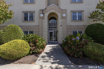 /international/us/75-washington-avenue-hamden-ct-110120486292/