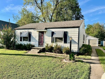 /international/us/1326-w-1st-st-coffeyville-ks-110110324223/