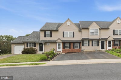 /international/us/215-quaking-aspen-lane-marietta-pa-110109051973/