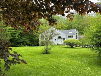 /international/us/54-stonewall-farm-road-mahopac-ny-110097731705/
