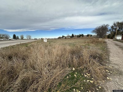 /international/us/state-160-highway-fort-laramie-wy-110105325236/