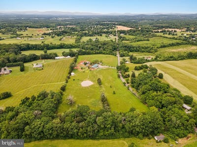 /international/us/7285-opal-rd-warrenton-va-110098238231/