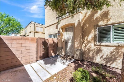 /international/us/6317-snap-ridge-street-north-las-vegas-nv-110107154601/