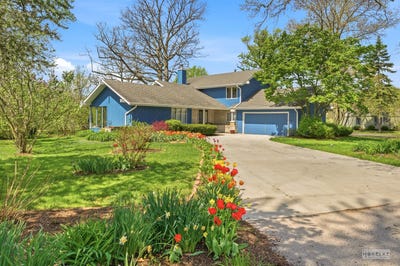 /international/us/3s830-thornapple-tree-road-sugar-grove-il-110108794569/