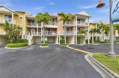 /international/us/424-bahia-beach-boulevard-ruskin-fl-110110344043/