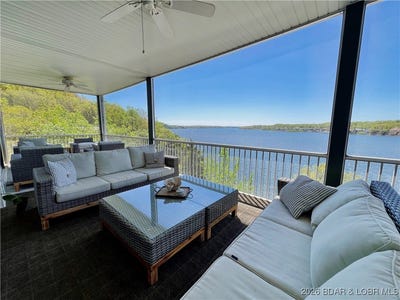 /international/us/2558-bagnell-dam-boulevard-lake-ozark-mo-110104577320/