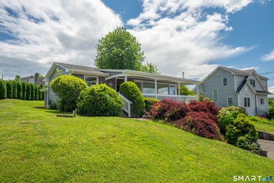 /international/us/5-lilac-lane-brookfield-ct-110108394908/