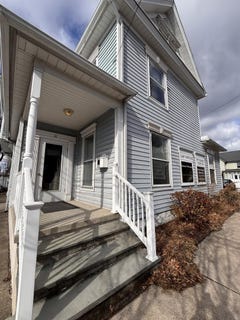 /international/us/11-s-8th-street-stroudsburg-pa-110105731342/
