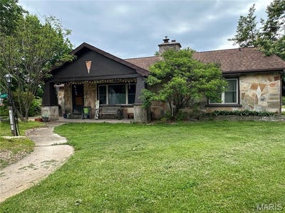 /international/us/412-w-franklin-avenue-owensville-mo-110108121857/