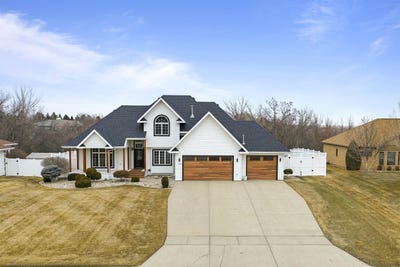 /international/us/1005-15th-ave-minot-nd-110106717518/