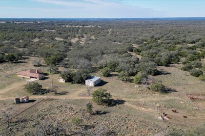 /international/us/2334-cr-105-lampasas-tx-110081829883/