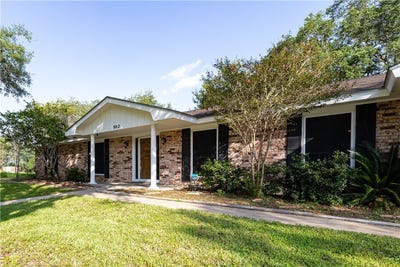 /international/us/902-newhall-street-beeville-tx-110101066448/?lang=zh-tw