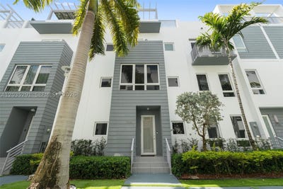 /international/us/9161-nw-33rd-st-doral-fl-110108820648/