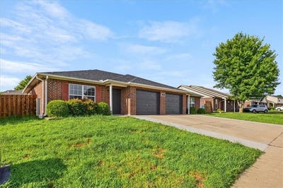 /international/us/3406-sw-landau-ct-bentonville-ar-110099487251/