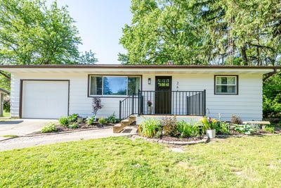 /international/us/264-leedy-street-coloma-mi-110108396086/