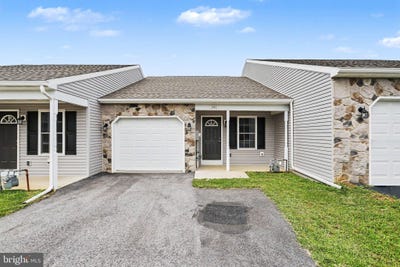 /international/us/141-sable-drive-carlisle-pa-110120096670/