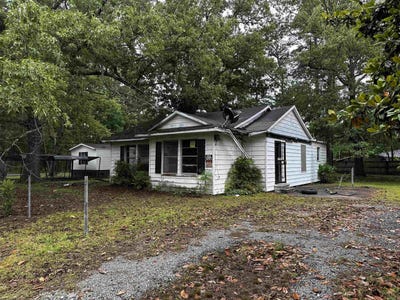 /international/us/6102-bullock-st-pine-bluff-ar-110107842677/