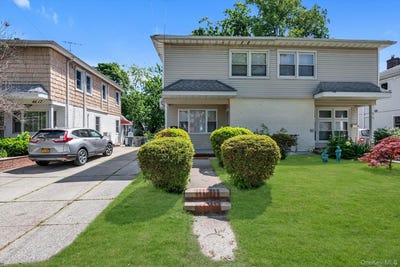 /international/us/4621-216th-street-bayside-ny-110108473730/
