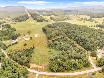 /international/us/8380-arabian-ln-catawba-va-110108977147/