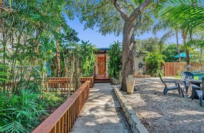 /international/us/110-sw-5th-st-hallandale-beach-fl-110097628006/