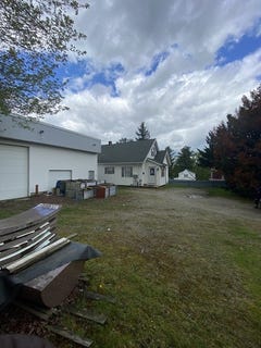 /international/us/28-appleton-rd-auburn-ma-110102617458/