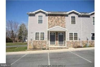 /international/us/10727-sunburst-gardens-drive-waynesboro-pa-110108362462/