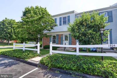 /international/us/1802-carlton-drive-lebanon-pa-110100817245/