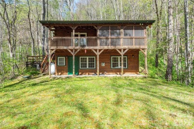 /international/us/196-friar-tuck-lane-maggie-valley-nc-110107746930/